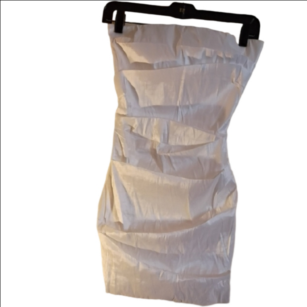 Allison+ Kelly Elegant Strapless NWT White Sheen Mini Dress. Size Small.